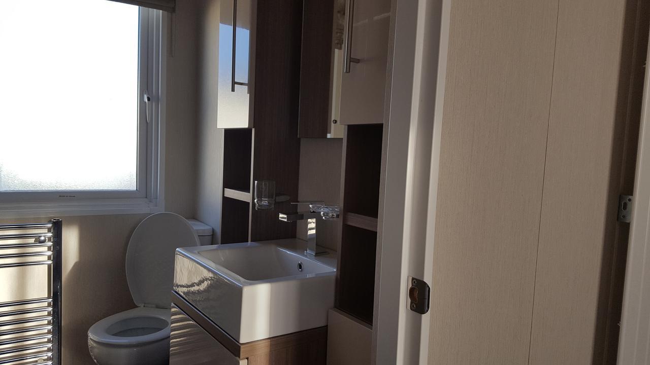 Luxury Lodge At Haggerston Castle Beal Buitenkant foto